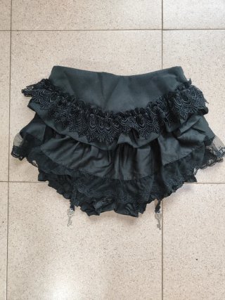 Falda Gótica con Shorts Talla S England brand
