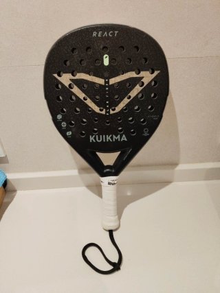 Pala de pádel Kuikma React