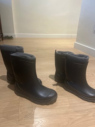Botas de agua niño negras