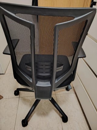 URGE! Silla de escritorio ergonómica