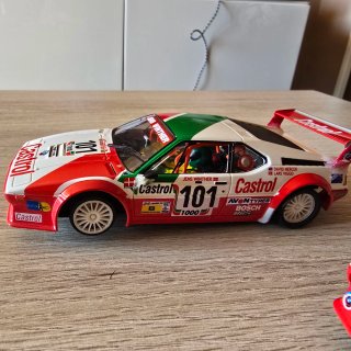 Coche Slot Flyracing BMW M1 Castrol