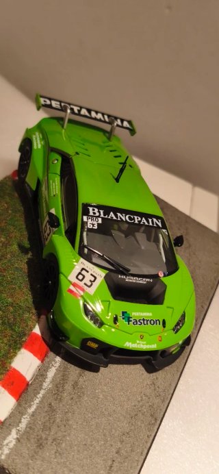Scalextric SCX Lamborghini Huracán carrera Slot