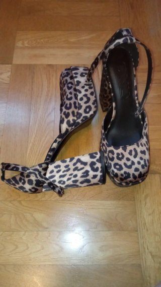 Zapatos tacón plataforma leopardo Talla 37