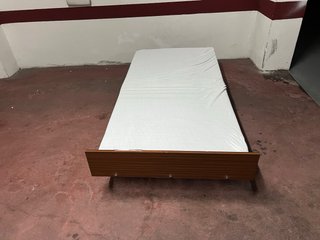 Cama supletoria plegable