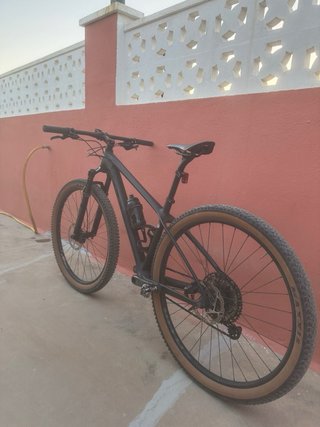 Bicicleta de montaña KTM