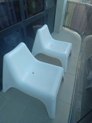 2 Sillas de Exterior Blancas