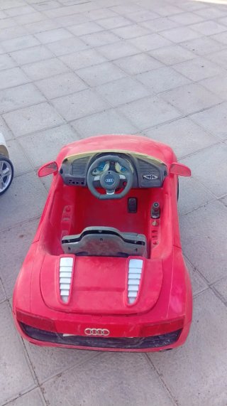Coche eléctrico infantil BMW y Audi