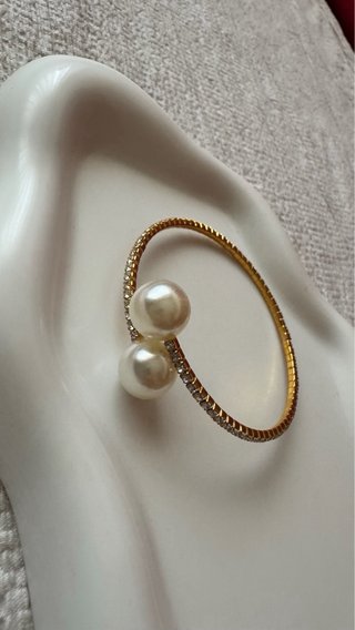 Bracciale dorato perle resina e strass