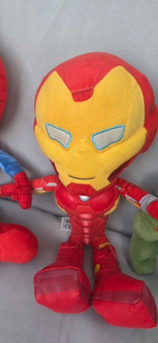 Peluches Marvel: Spiderman, Iron Man, Hulk