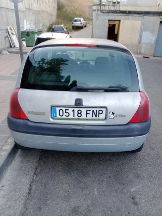Renault Clio 1999