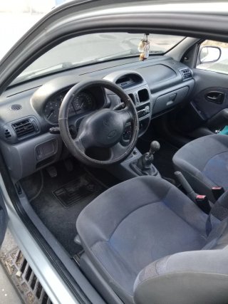 Renault Clio 1999