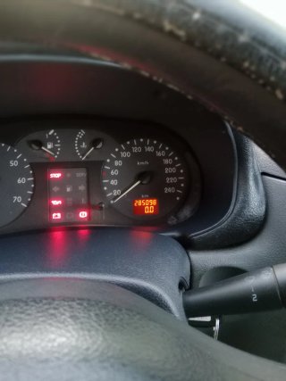 Renault Clio 1999