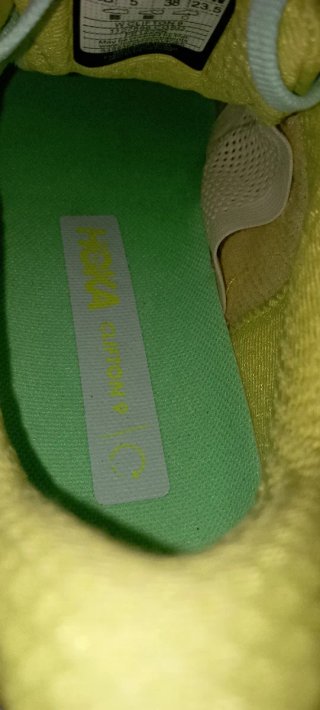 Hoka One One Clifton 8 Talla 38