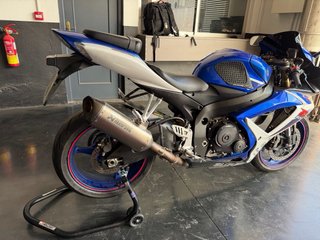 Suzuki GSXR 600 K7