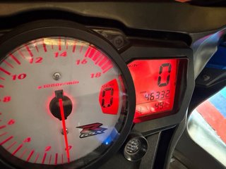 Suzuki GSXR 600 K7