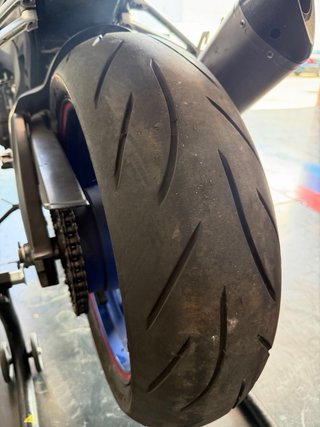 Suzuki GSXR 600 K7