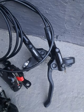 Frenos Hidráulicos Shimano BL-MT200
