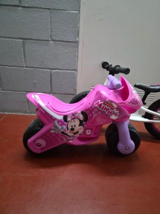 Bici de equilibrio y moto infantil
