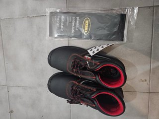 Zapatillas seguridad Yamaha Talla 41