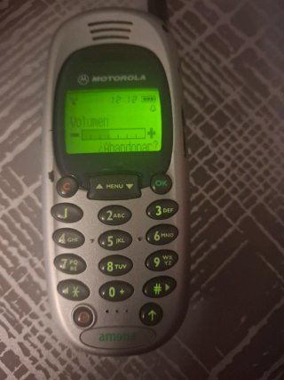 Teléfono Móvil Motorola  CD930