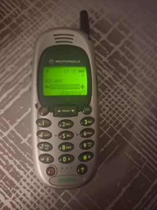 Teléfono Móvil Motorola  CD930