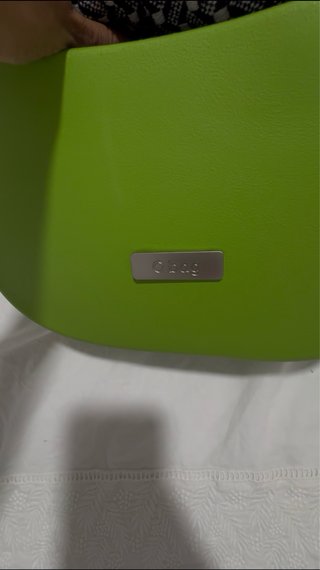 Bandolera verde con estampado floral