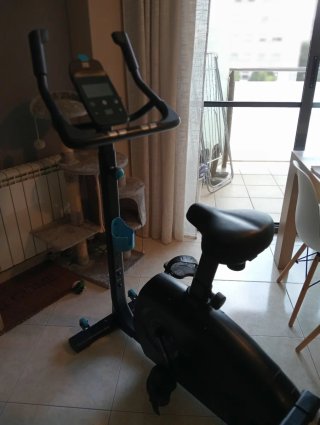 Bicicleta estática Domyos 900