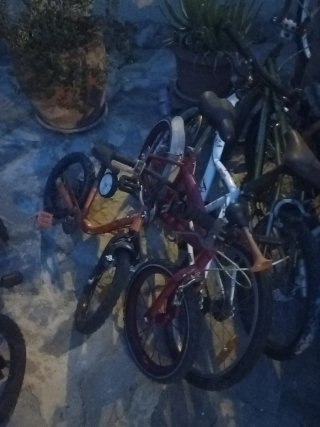 8 Bicicletas usadas varios tamaños