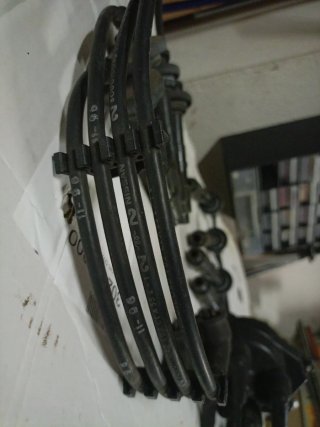 Tapa distribuidor y cables Nissan Micra K11