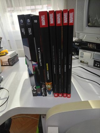 Colección de comics Marvel y DC