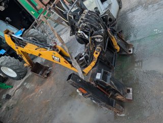 Brazo Retroexcavadora CAT BH27 Para tractor o mini