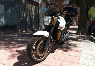 Suzuki GSR 600 2010