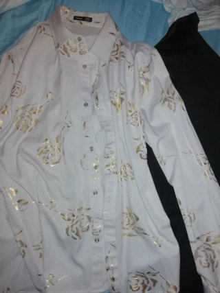 Traje de Gala Negro y Dorado
