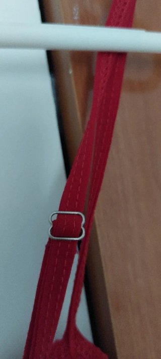 Conjunto rojo con flecos falda y crop top