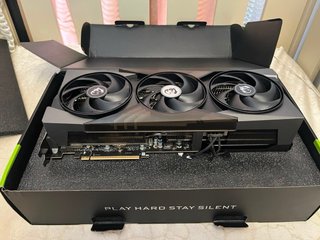 MSI RTX 5090 Gaming Trio Tarjeta Gráfica