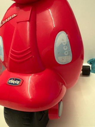 Vespa Chicco Roja 12m-3 años