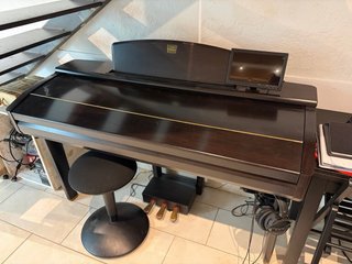 Yamaha Clavinova CVP 405 Piano Digital