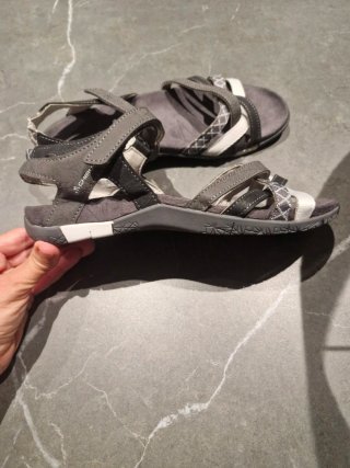Sandalias Chiruca T40 Gris y Blanco