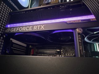 ASUS ROG RTX 5090 Tarjeta Gráfica Disponible stock