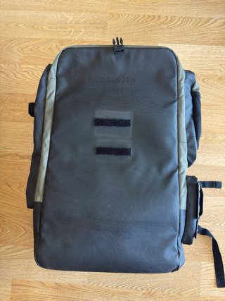 Mochila Corength Crosstraining Negra y Verde Oliva