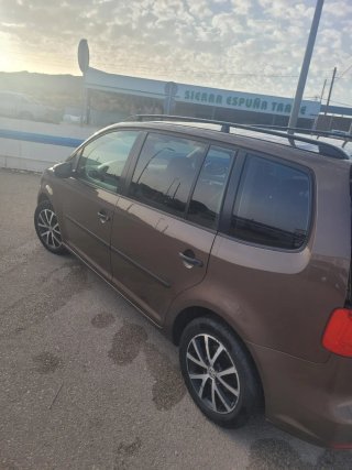 Volkswagen Tayron 2011