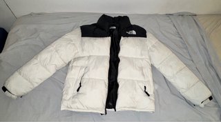 Chaqueta The North Face Negra y Blanca-Gris