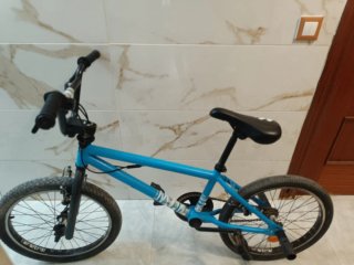 Bicicleta BMX Azul
