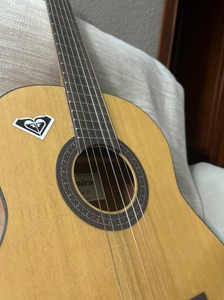Guitarra Admira Alba 3/4 con funda