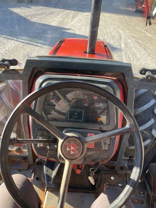 Tractor Massey Ferguson 4255