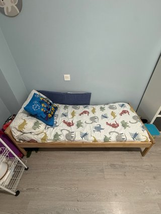 Cama infantil madera IKEA