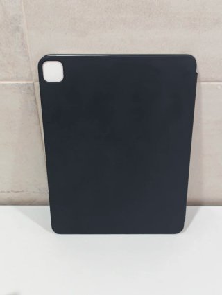 Apple Smart Folio iPad Pro 13 M5