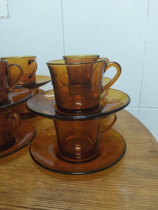 Juego Vasos y Platos Duralex Ámbar