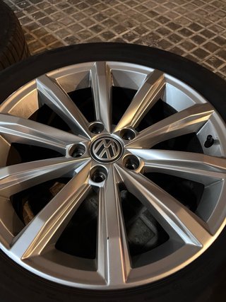 Llantas Volkswagen 17 con neumáticos