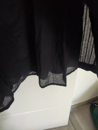 Vestido midi negro manga 3/4